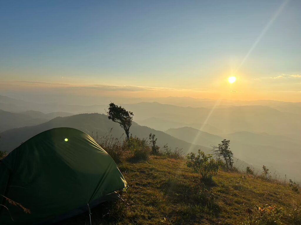 LINE ALBUM สำรวจกล้องตามหลังพี่เฟริน 240826 51